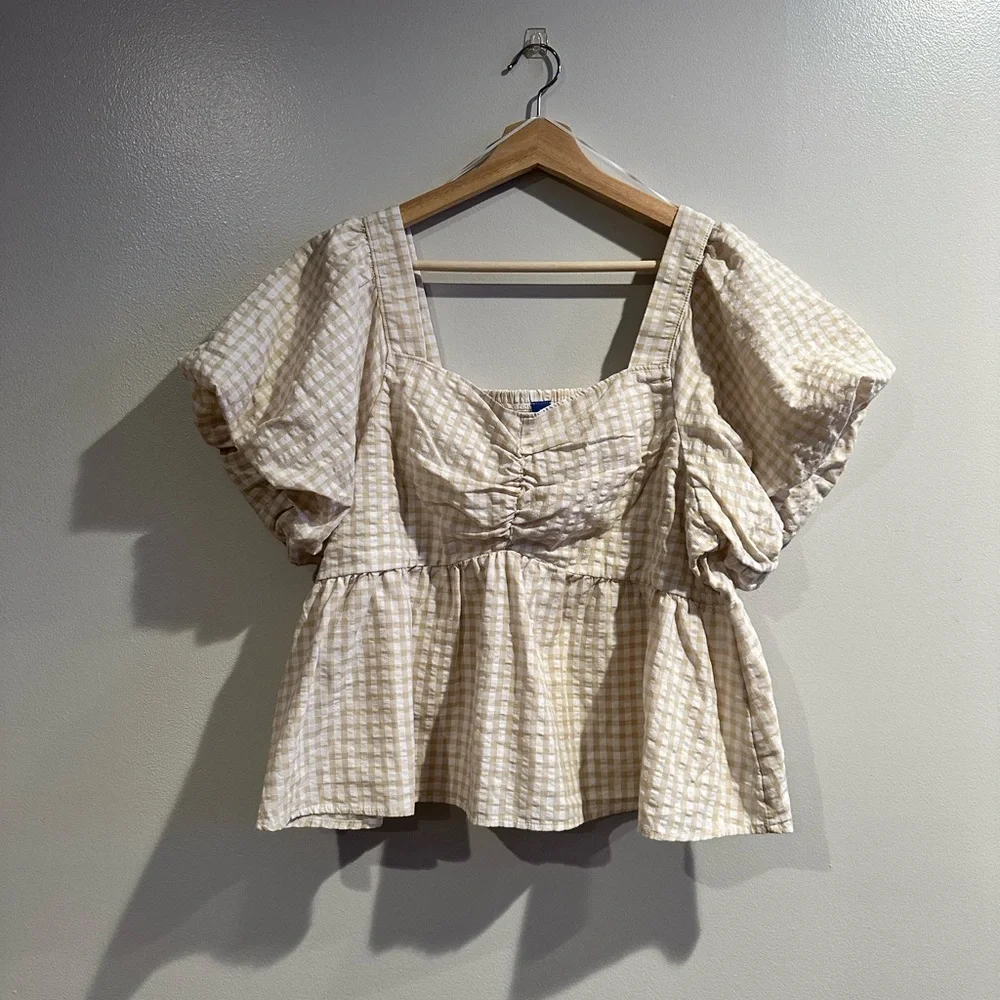 Old Navy Beige Checkered Blouse - Picture 1 of 3